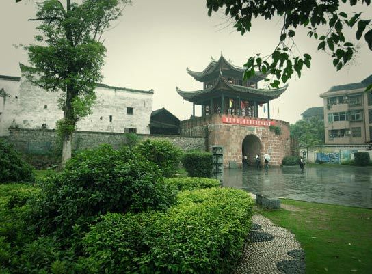 黔阳古城：湘西第一古镇的宁静时光