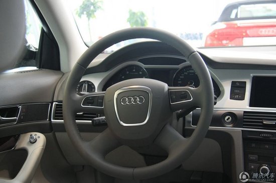2010款 奥迪A6L2.8 FSI 舒适型 到店实拍