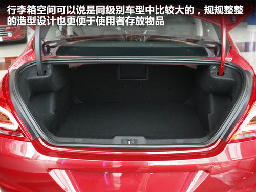 东风标致  308 2.0 AT