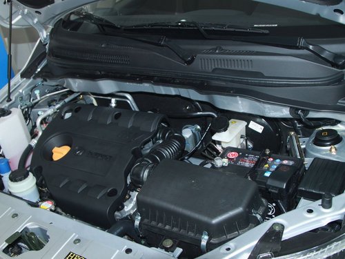 长安乘用车  CX20 1.3 MT 发动机主体特写