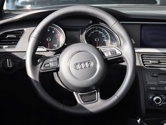 奥迪(进口)  A5 Cabriolet 2.0T AT 方向盘整体