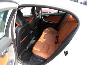 沃尔沃S60 2013款 2.0T T5 智雅版