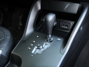 北京现代ix35 2012款 2.0L 自动两驱精英版GLS
