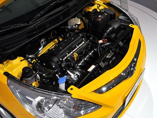 瑞纳降3000元或送导航 置换补贴6900元