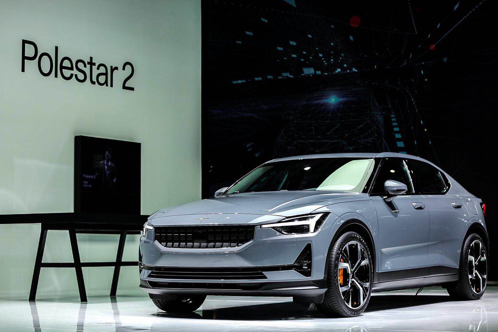 CES展台与Polestar 2.jpg