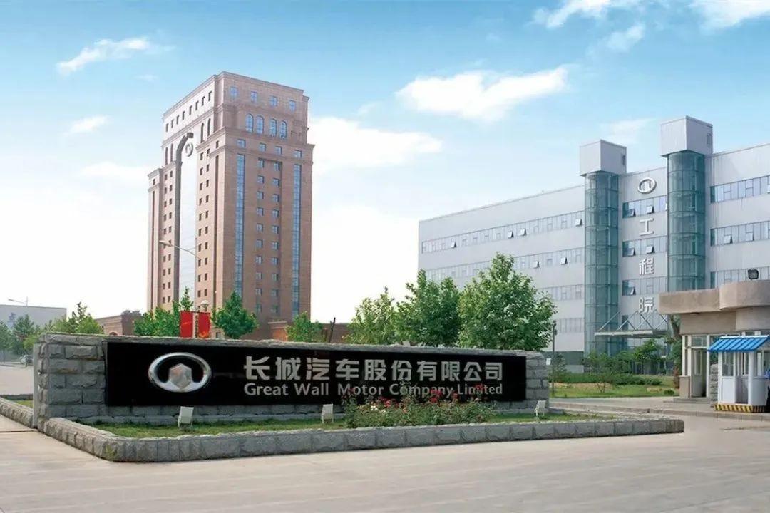 枭龙和蓝山争了口气，长